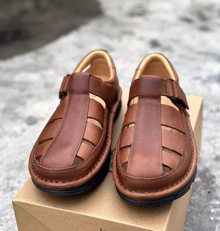 Foreign Trade Men's Leather Sandals Handmade Cowhide Hollow Casual Sandals Leather Breathable Lightweight Non-slip 